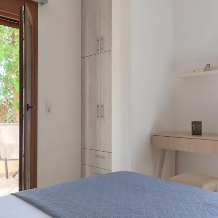 Dina Apartamento